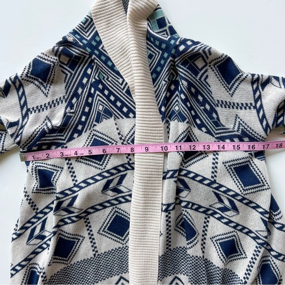 Pink Republic Navy Blue and Cream Aztec Tribal Open Front Cardigan, Medium - Picture 2 of 9